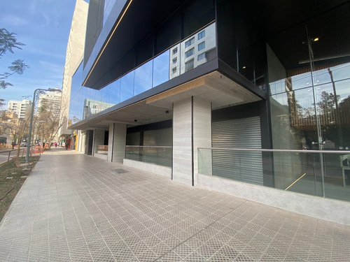 Local De 150 M2 A Pasos De Metro Manuel Montt