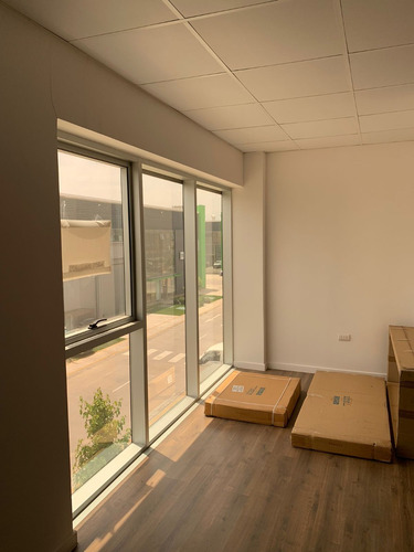 Arriendo Espectacular Bodega De 270m2 En Lampa