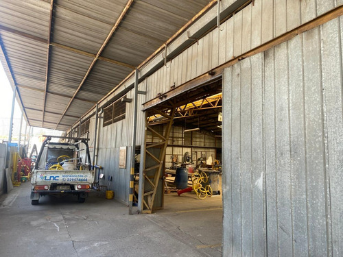Venta Propiedad Industrial 1.691m2 Útiles – Renca