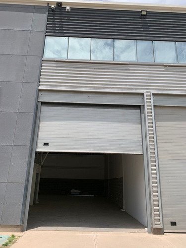 Arriendo Espectacular Bodega De 270m2 En Lampa