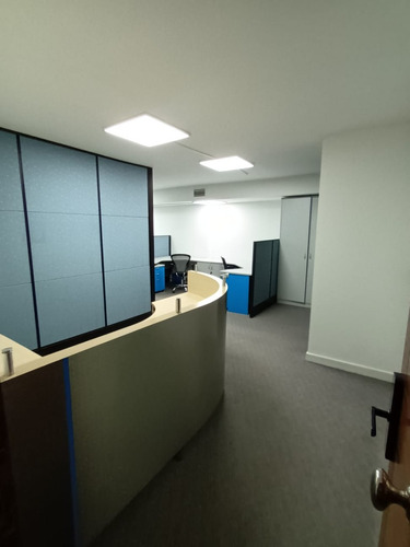 Arriendo Oficina De 80,61m2 Plaza Perú Barrio El Golf