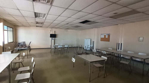 Bodega En Venta. Macul