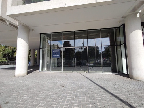 Local 60 M2 Barrio El Golf – Escuela Militar