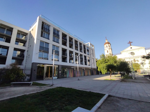 Local De 37 M2 En Pleno Santiago Centro