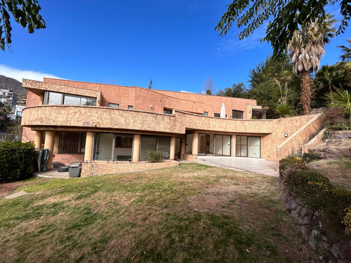 Se Vende Increíble Casa En Quinchamali 400m2 Construidos