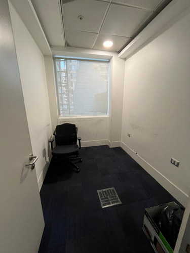 Arriendo Oficina De 287,6m2 Isidora Goyenechea – El Golf