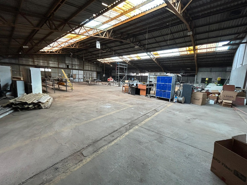 Venta Propiedad Industrial 1.691m2 Útiles – Renca