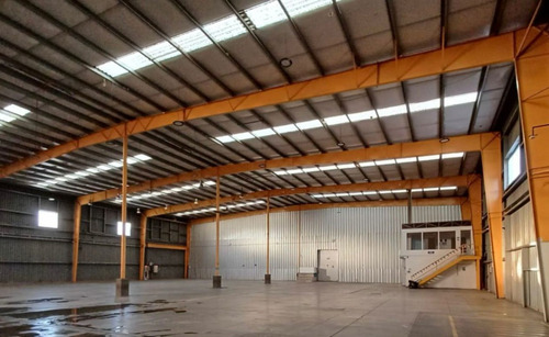 Arriendo Bodegas 3750m2 En Quilicura