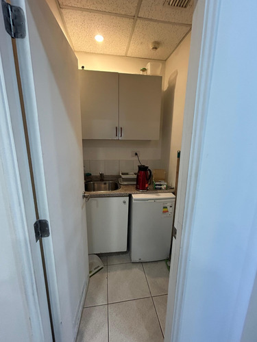 Oficina En Venta Nueva Las Condes Con Arriendo