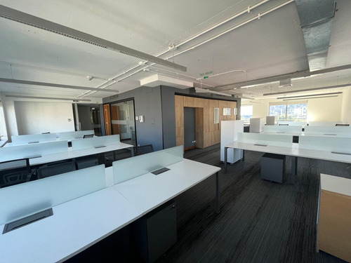 Oficina 257,62m2 Metro Pedro De Valdivia Andrés Bello