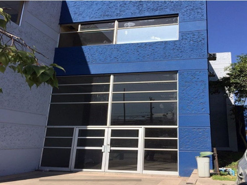 Arriendo Bodegas 3750m2 En Quilicura