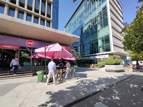 Gran Local Comercial En Pleno San Damián 480,8 M2