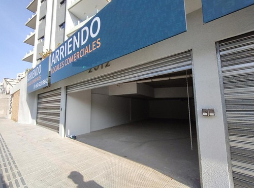72 M2 Frente A Parque Los Reyes