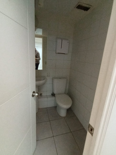 Arriendo Oficina De 80,61m2 Plaza Perú Barrio El Golf